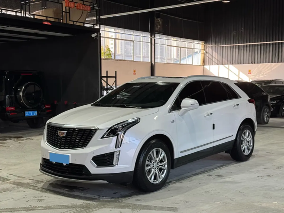2022 Cadillac XT5 2.0T 237HP L4 9AT,autocango,china used car exporter,china ev exporter,chinese used car exporter,chinese used ev exporter