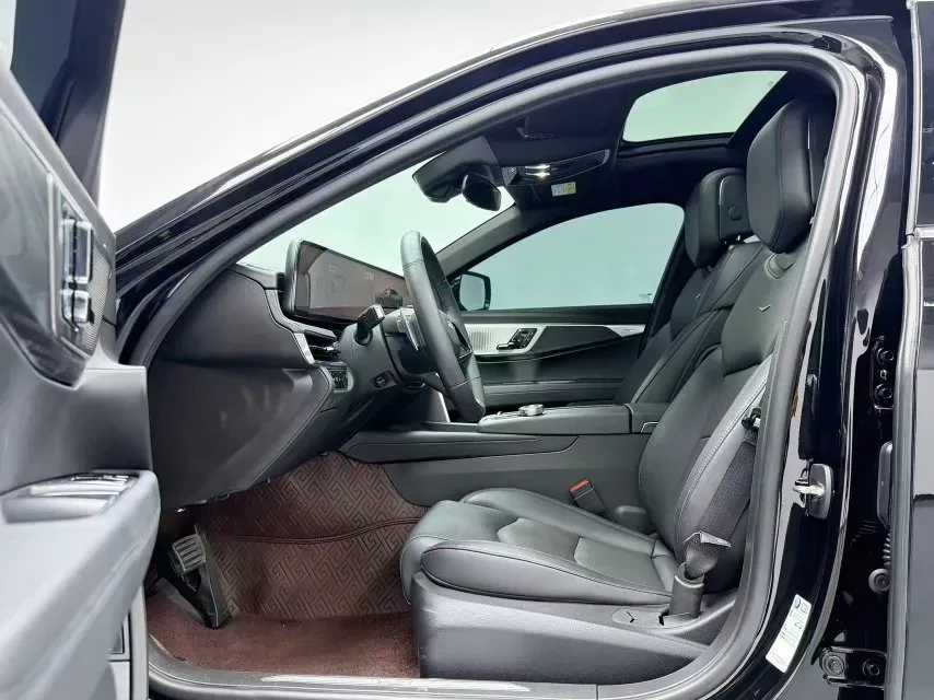 2023 Cadillac CT6 2.0T 237HP L4 10AT,autocango,china used car exporter,china ev exporter,chinese used car exporter,chinese used ev exporter