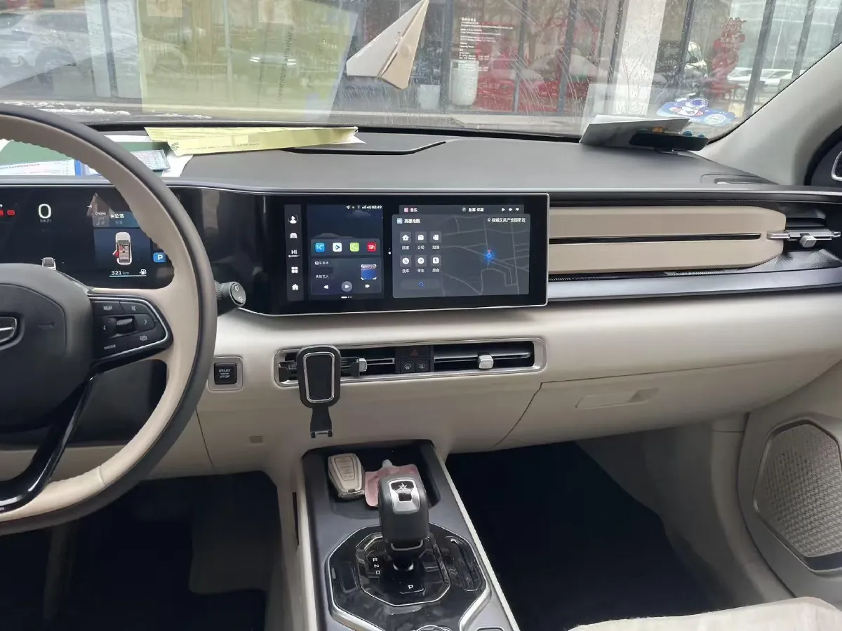 2023 Geely ICON 1.5T 181HP L4 7DCT,autocango,china used car exporter,china ev exporter,chinese used car exporter,chinese used ev exporter