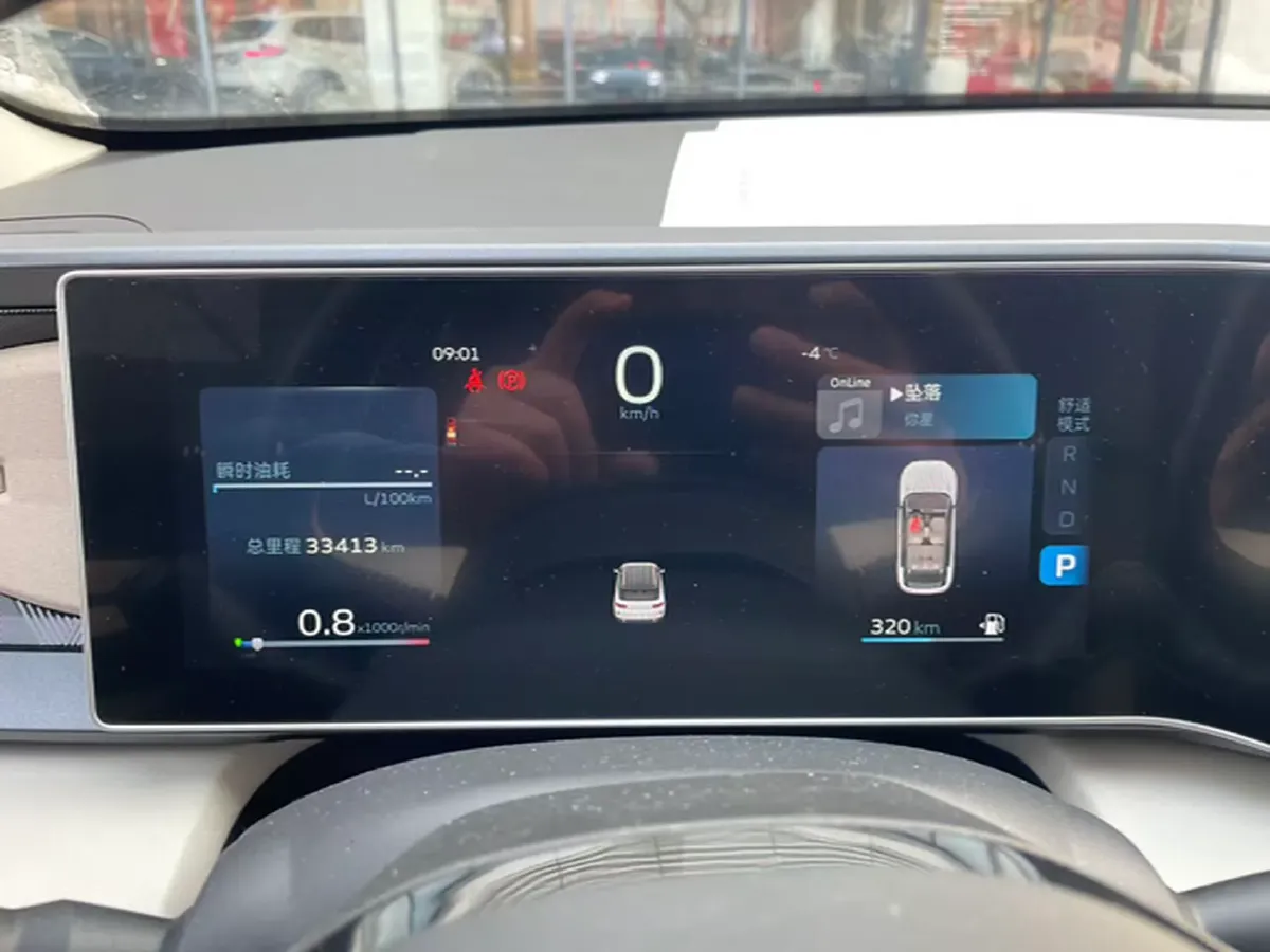 2023 Geely ICON 1.5T 181HP L4 7DCT,autocango,china used car exporter,china ev exporter,chinese used car exporter,chinese used ev exporter