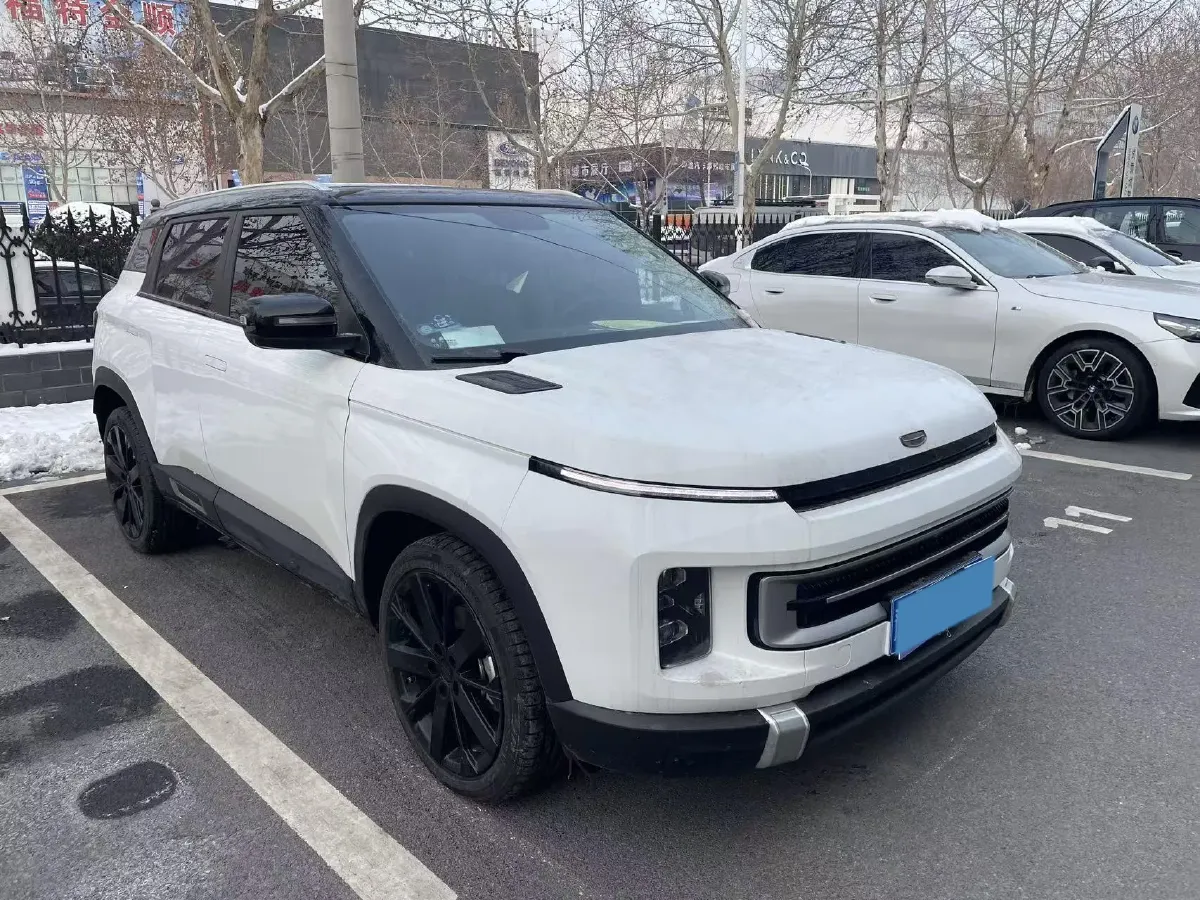 2023 Geely ICON 1.5T 181HP L4 7DCT,autocango,china used car exporter,china ev exporter,chinese used car exporter,chinese used ev exporter