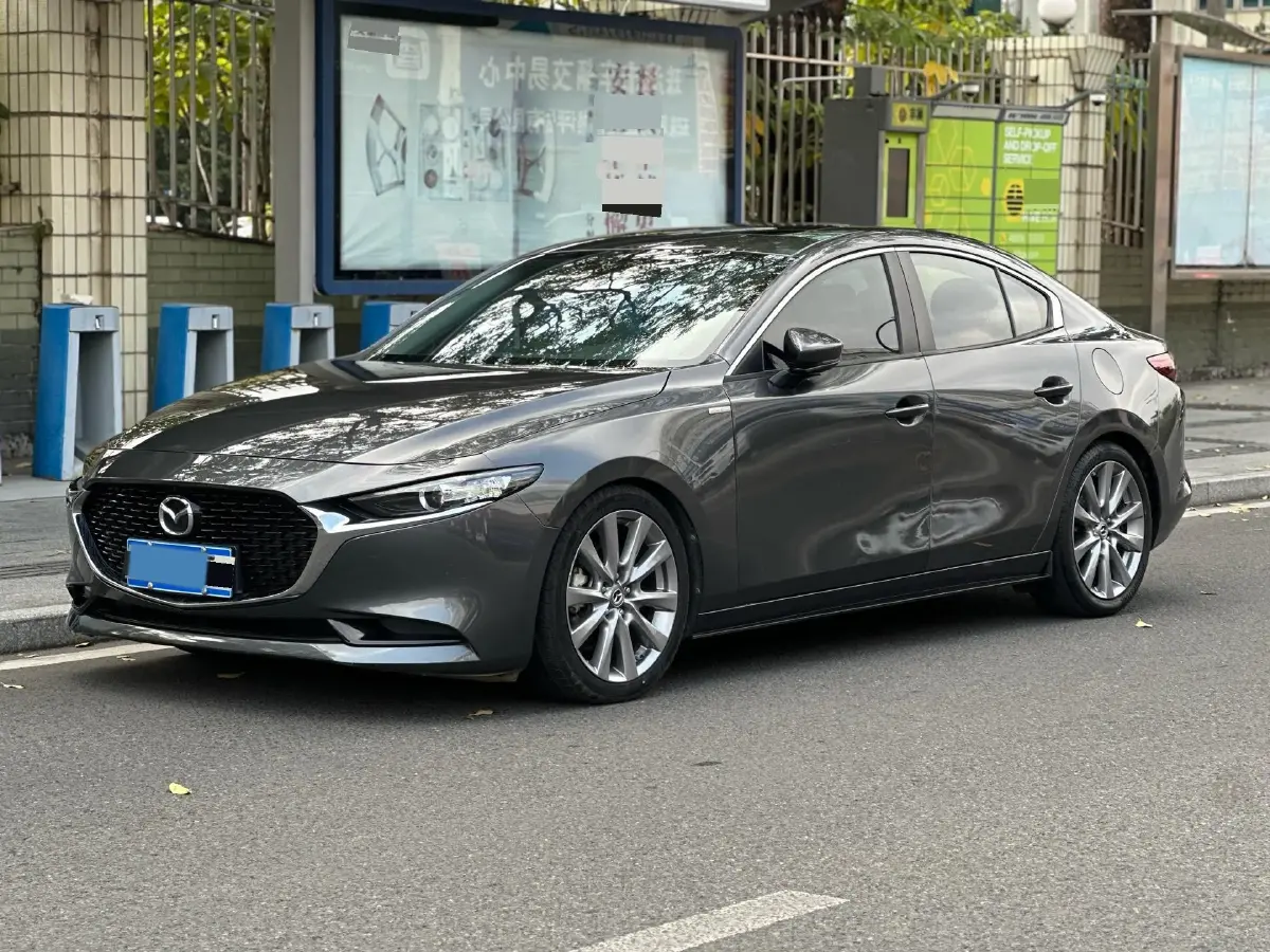 2020 Mazda 3 Axela 2.0L 158HP L4 6AT