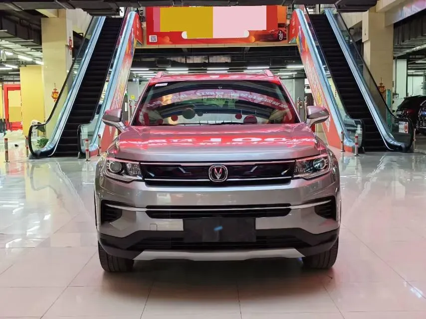 2022 ChangAn CS35 Plus 1.6L 128HP L4 5MT,autocango,china used car exporter,china ev exporter,chinese used car exporter,chinese used ev exporter