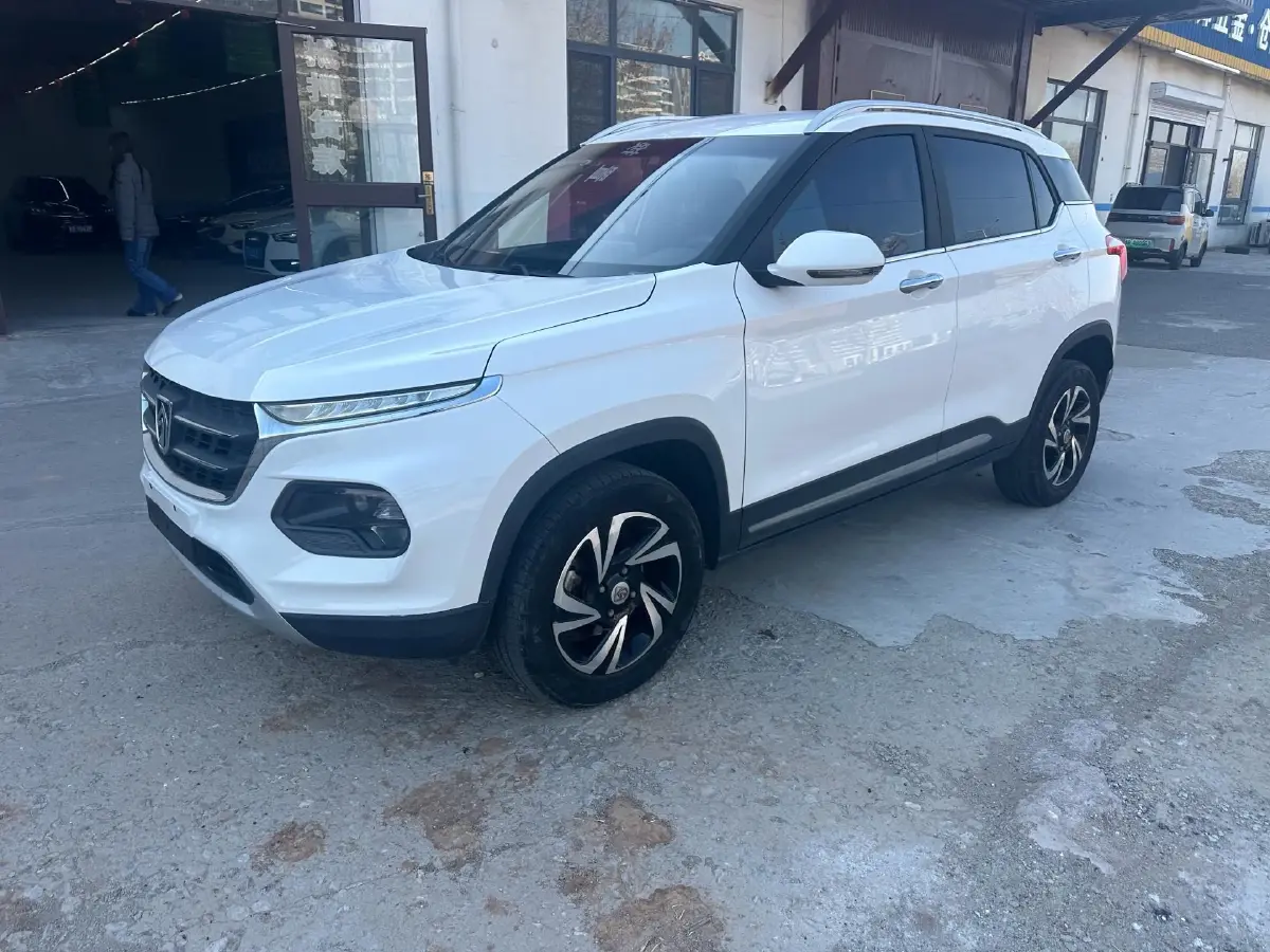 2017 BaoJun 510 1.5L 112HP L4 6MT