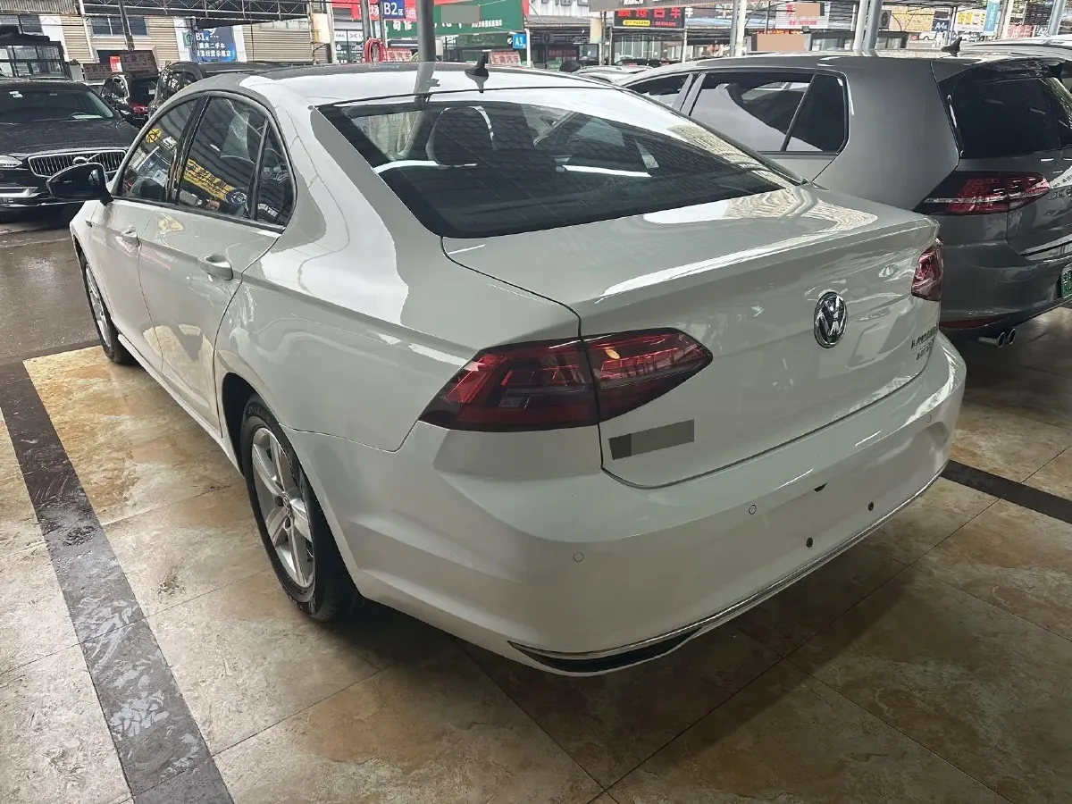 2019 Volkswagen T-Cross 1.4T 150HP L4 7DCT,autocango,china used car exporter,china ev exporter,chinese used car exporter,chinese used ev exporter