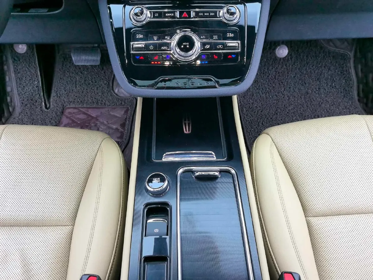 2020 Lexus CT 1.8L 99HP L4 E-CVT Hybrid,autocango,china used car exporter,china ev exporter,chinese used car exporter,chinese used ev exporter