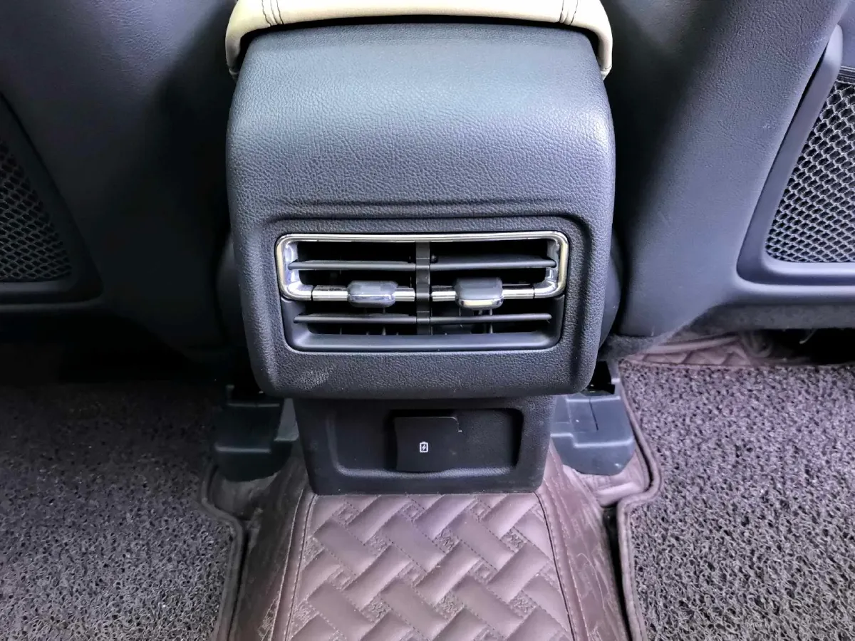 2020 Lexus CT 1.8L 99HP L4 E-CVT Hybrid,autocango,china used car exporter,china ev exporter,chinese used car exporter,chinese used ev exporter