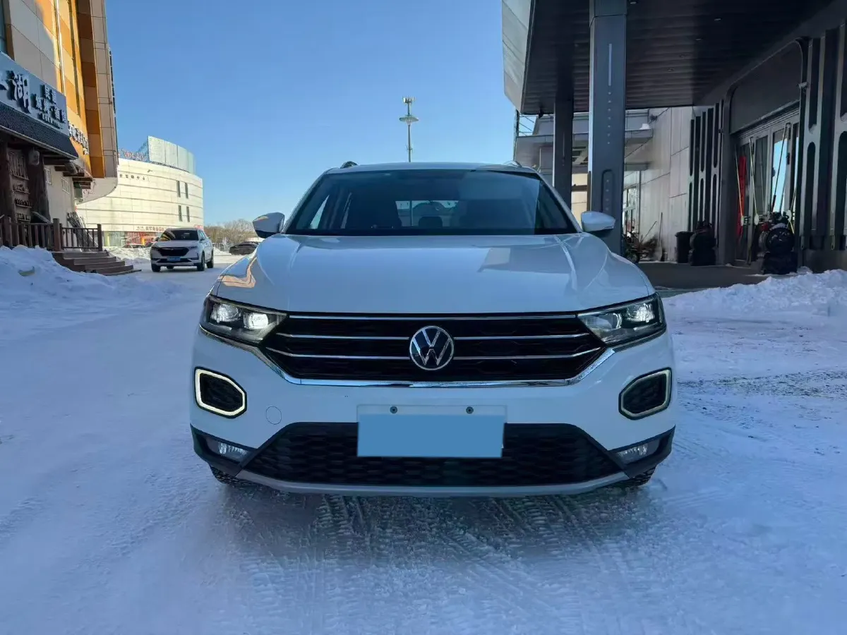 2022 Volkswagen T-Roc 1.4T 150HP L4 7DCT,autocango,china used car exporter,china ev exporter,chinese used car exporter,chinese used ev exporter