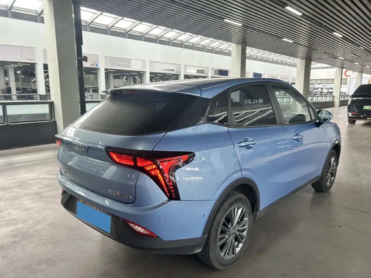 2022 ChangAn Oshan X7 Plus 1.5T 188HP L4 7DCT,autocango,china used car exporter,china ev exporter,chinese used car exporter,chinese used ev exporter