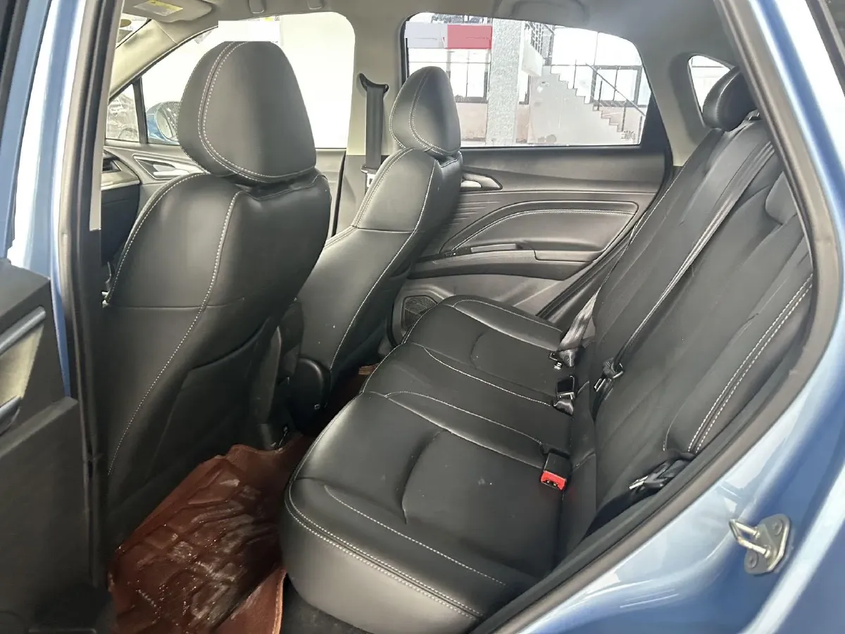2022 ChangAn Oshan X7 Plus 1.5T 188HP L4 7DCT,autocango,china used car exporter,china ev exporter,chinese used car exporter,chinese used ev exporter