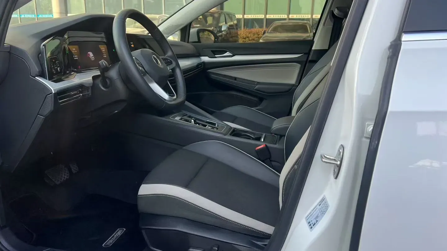 2021 Volkswagen Golf 1.4T 150HP L4 7DCT,autocango,china used car exporter,china ev exporter,chinese used car exporter,chinese used ev exporter