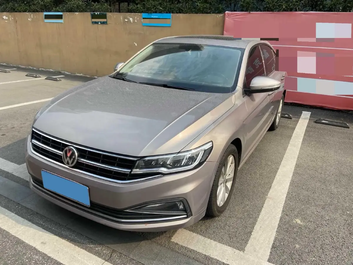 2019 Volkswagen Golf Sportsvan 1.6L 110HP L4 6AT