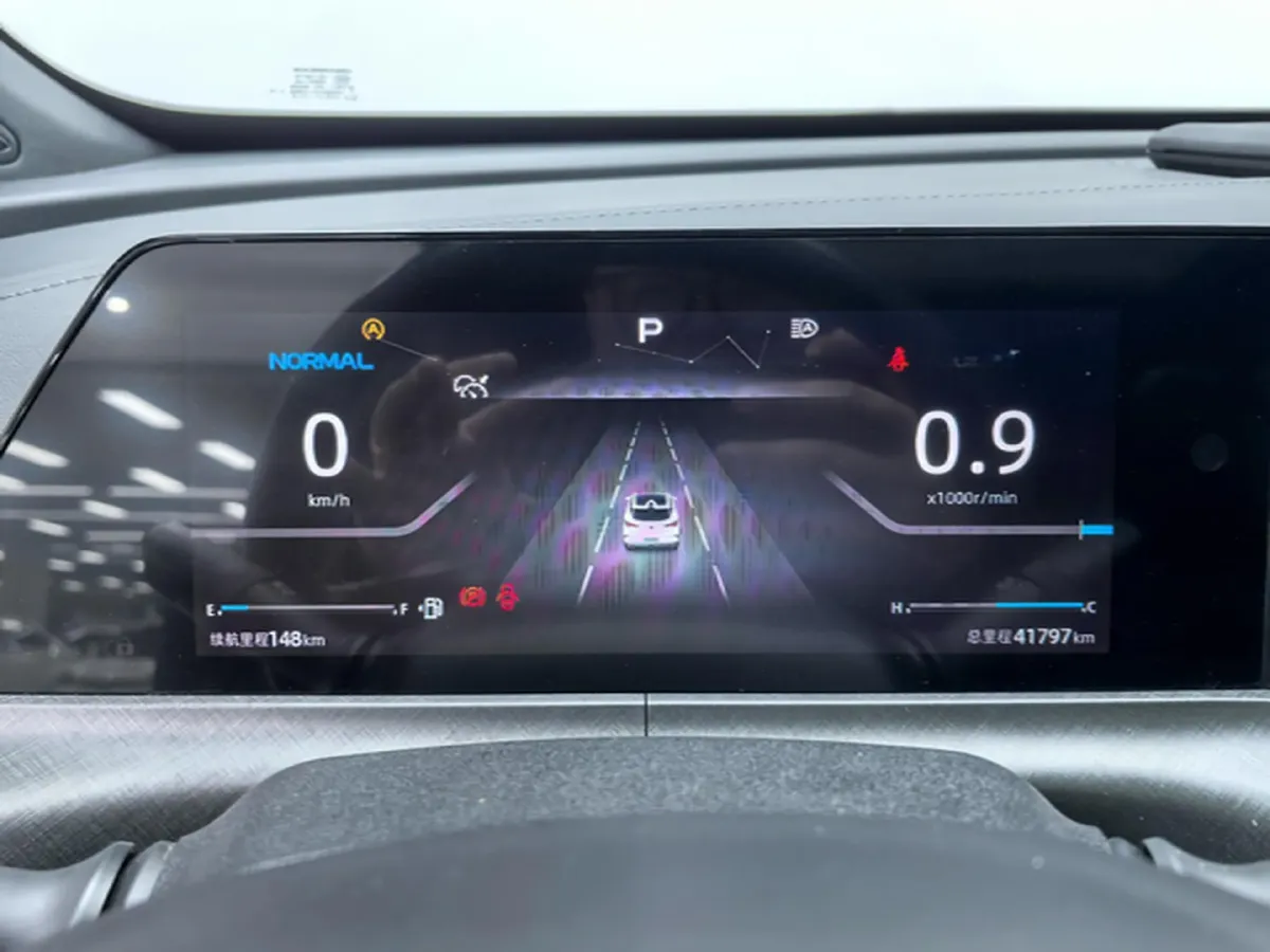 2022 ChangAn UNI-T 1.5T 188HP L4 7DCT,autocango,china used car exporter,china ev exporter,chinese used car exporter,chinese used ev exporter