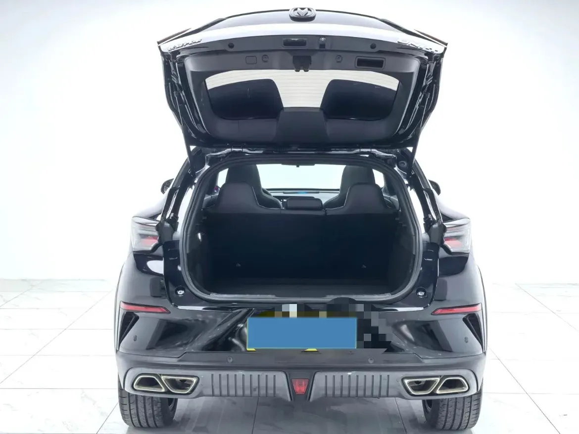 2022 ChangAn UNI-T 1.5T 188HP L4 7DCT,autocango,china used car exporter,china ev exporter,chinese used car exporter,chinese used ev exporter