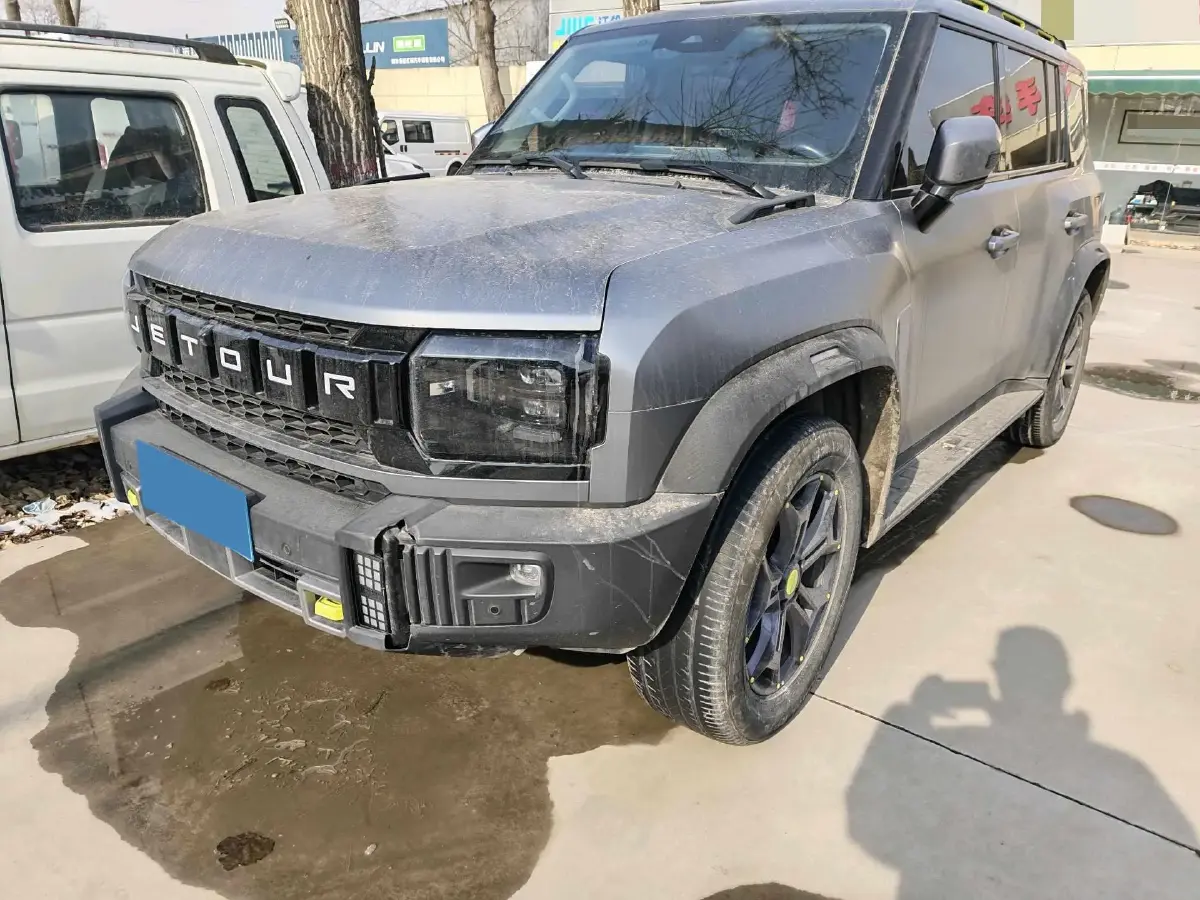 2023 Jetour Traveller 2.0T 254HP L4 7DCT