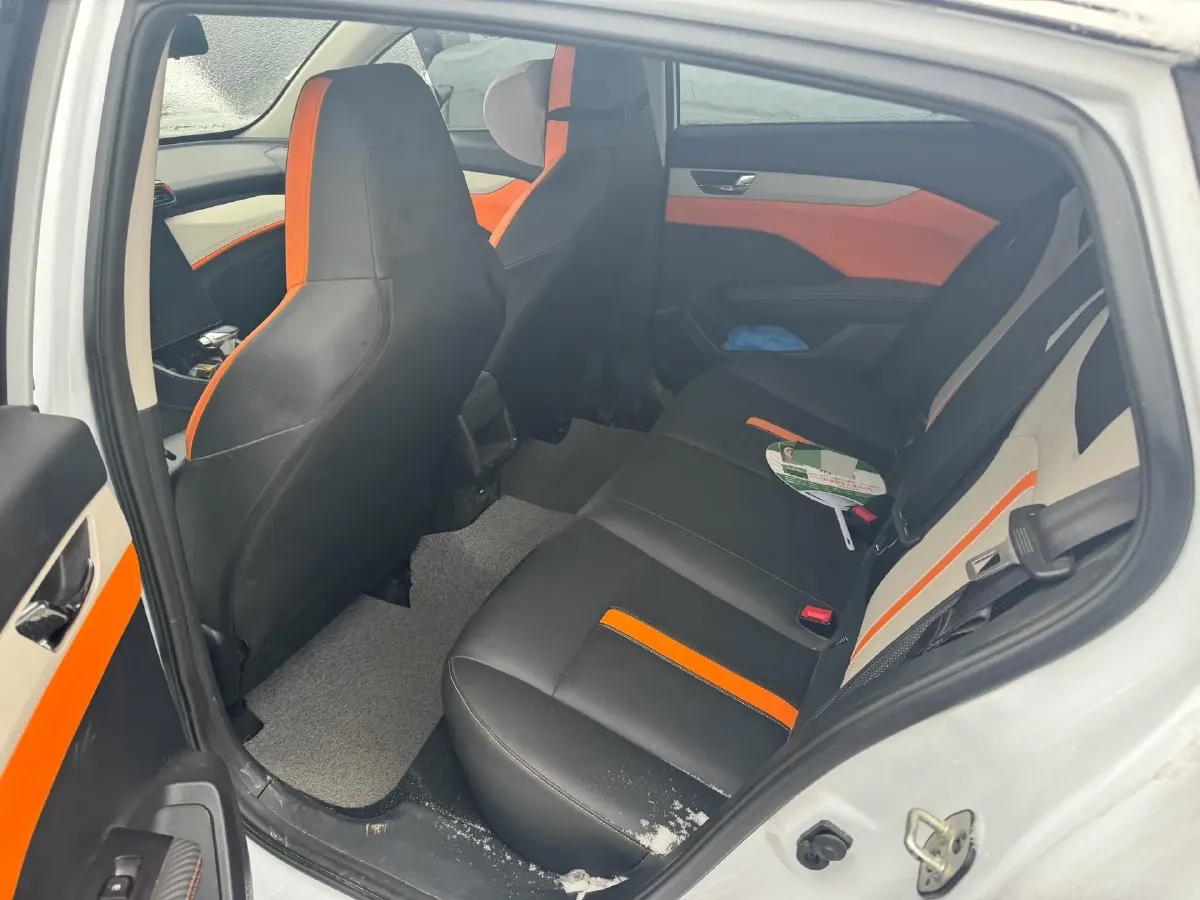 2023 DongFeng Aeolus YiXuan 1.5L 125HP L4 6DCT,autocango,china used car exporter,china ev exporter,chinese used car exporter,chinese used ev exporter