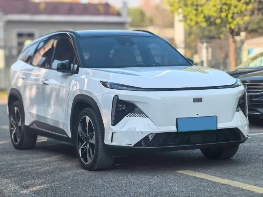 2023 Geely Galaxy L7 1.5T 163HP L4 3DHT PHEV 18.7KWH,autocango,china used car exporter,china ev exporter,chinese used car exporter,chinese used ev exporter