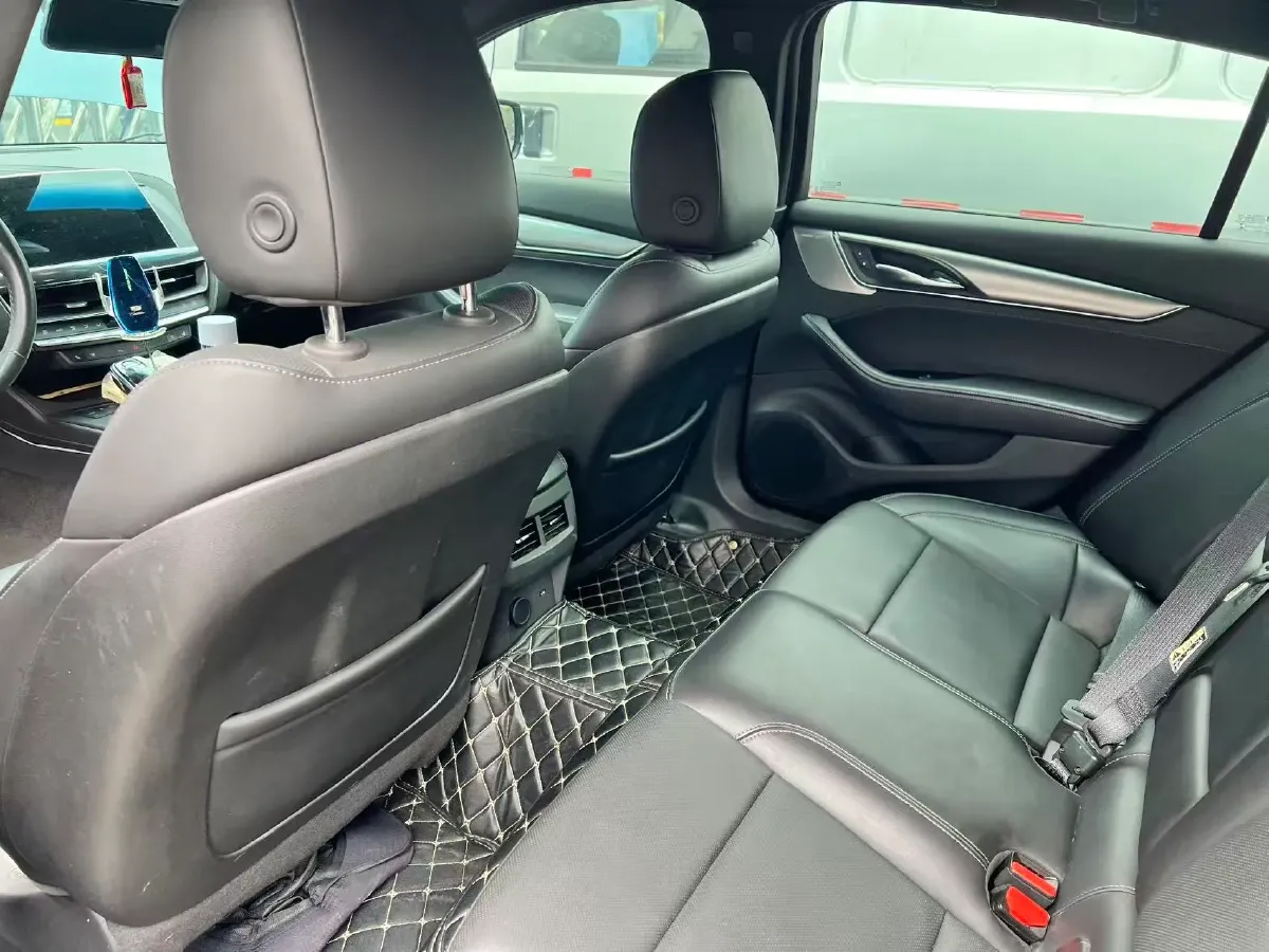 2022 Cadillac CT5 2.0T 237HP L4 10AT,autocango,china used car exporter,china ev exporter,chinese used car exporter,chinese used ev exporter