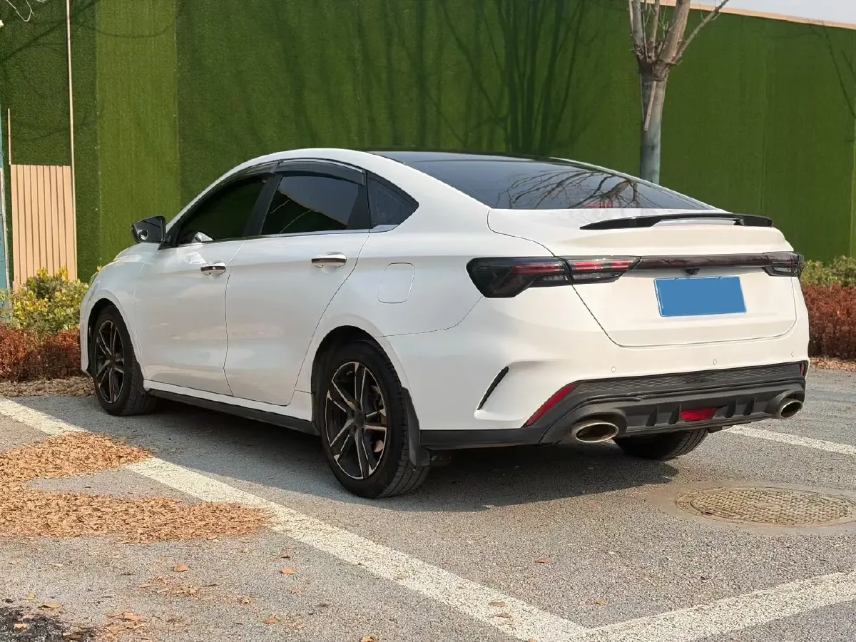 2022 Geely Binray 1.5T 181HP L4 7DCT,autocango,china used car exporter,china ev exporter,chinese used car exporter,chinese used ev exporter