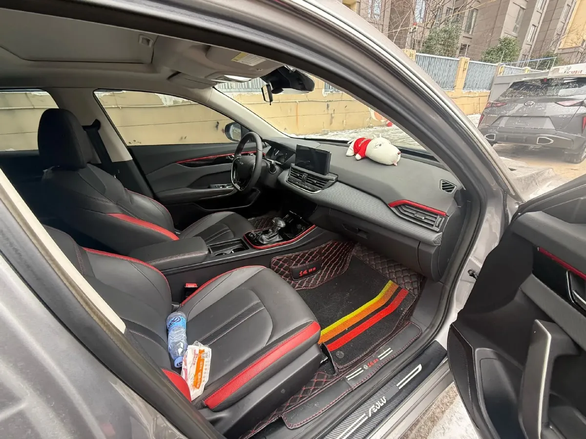 2021 DongFeng Aeolus YiXuan 1.5T 150HP L4 6DCT,autocango,china used car exporter,china ev exporter,chinese used car exporter,chinese used ev exporter