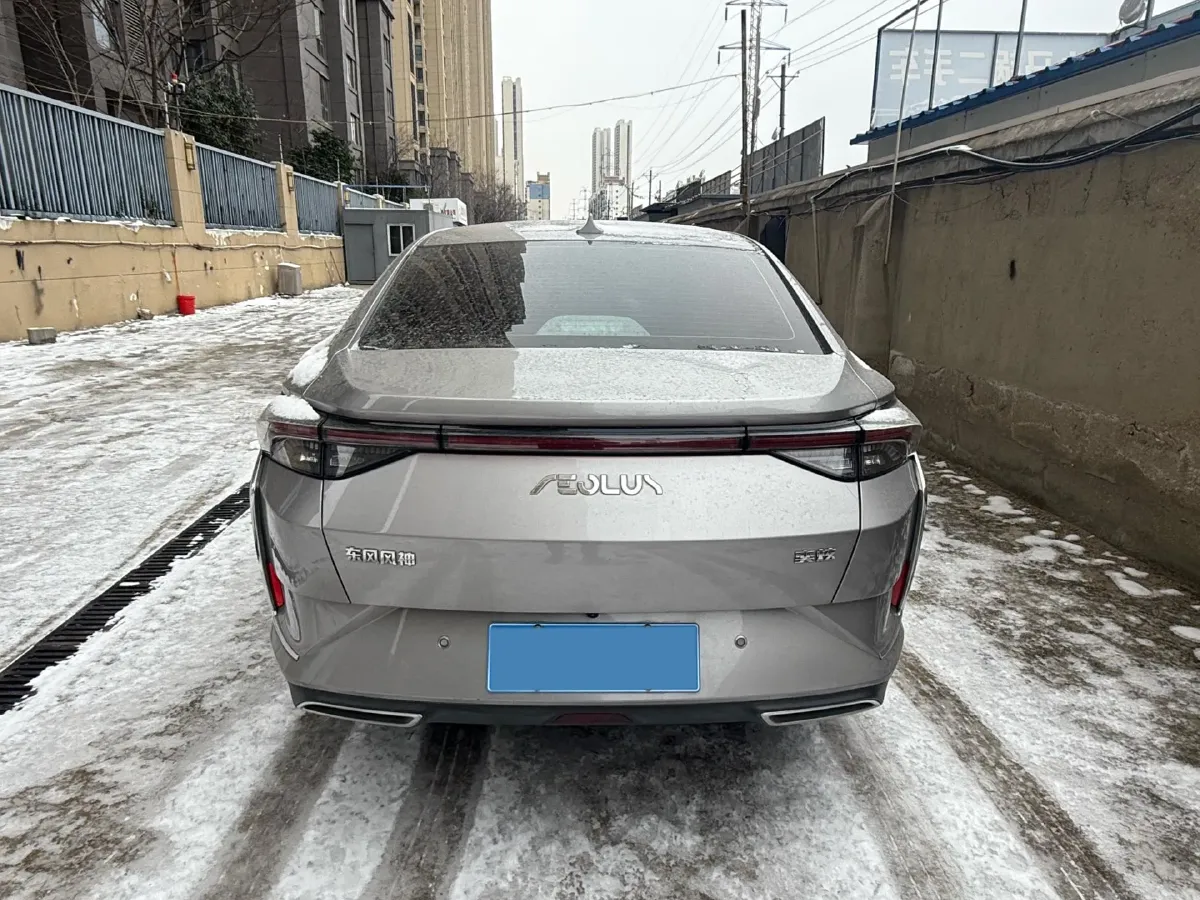 2021 DongFeng Aeolus YiXuan 1.5T 150HP L4 6DCT,autocango,china used car exporter,china ev exporter,chinese used car exporter,chinese used ev exporter