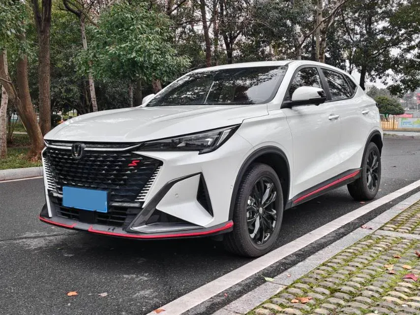 2024 ChangAn X5 PLUS 1.5T 188HP L4 7DCT,autocango,china used car exporter,china ev exporter,chinese used car exporter,chinese used ev exporter