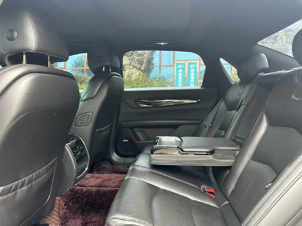 2021 Cadillac CT6 2.0T 237HP L4 10AT,autocango,china used car exporter,china ev exporter,chinese used car exporter,chinese used ev exporter