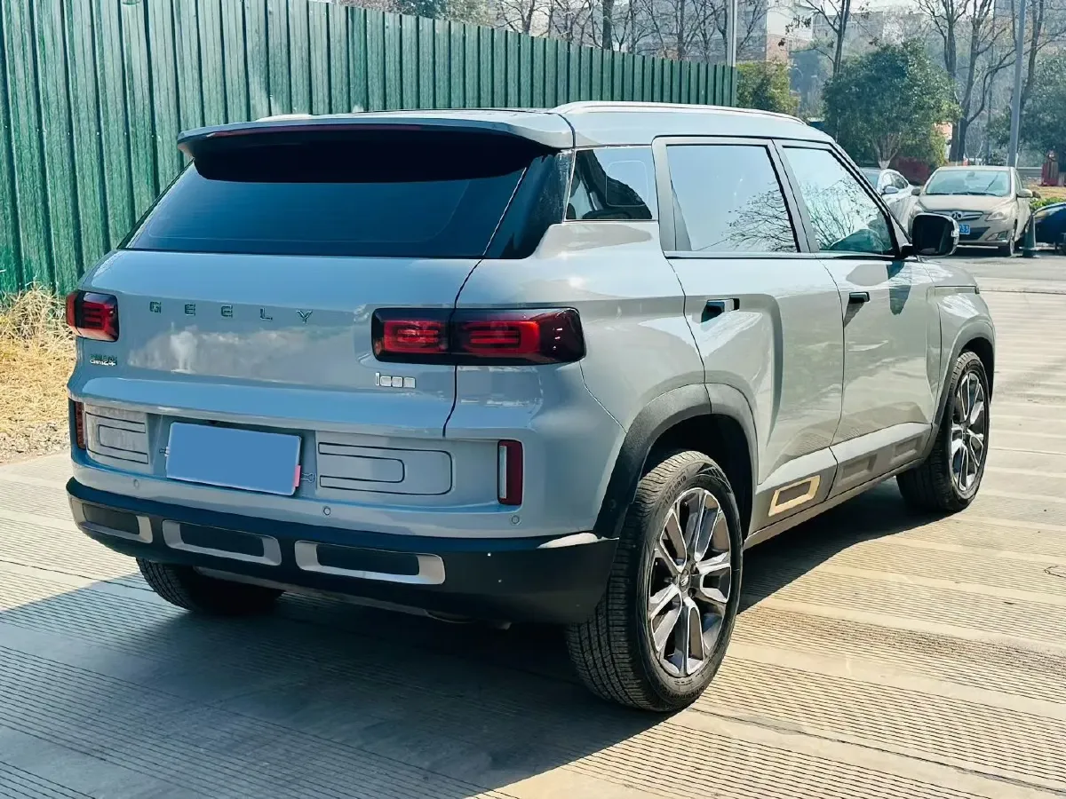 2020 Geely ICON 1.5T 177HP L3 7DCT,autocango,china used car exporter,china ev exporter,chinese used car exporter,chinese used ev exporter