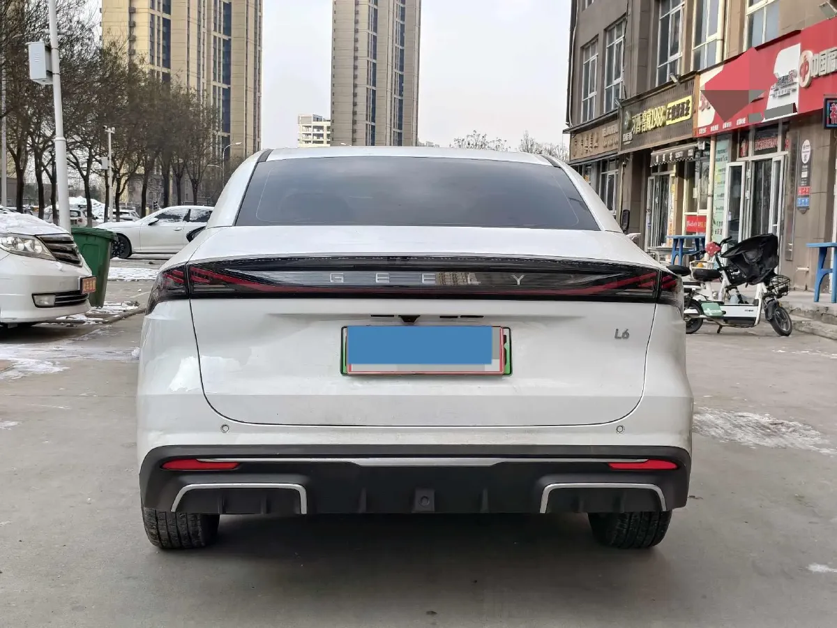 2025 Geely Galaxy L6 1.5L 112HP L4 1DHT PHEV 19.09KWH,autocango,china used car exporter,china ev exporter,chinese used car exporter,chinese used ev exporter