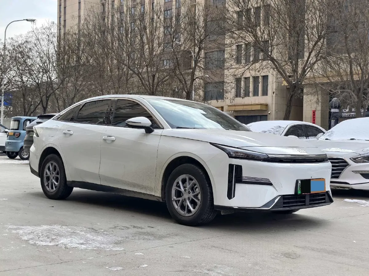 2025 Geely Galaxy L6 1.5L 112HP L4 1DHT PHEV 19.09KWH,autocango,china used car exporter,china ev exporter,chinese used car exporter,chinese used ev exporter