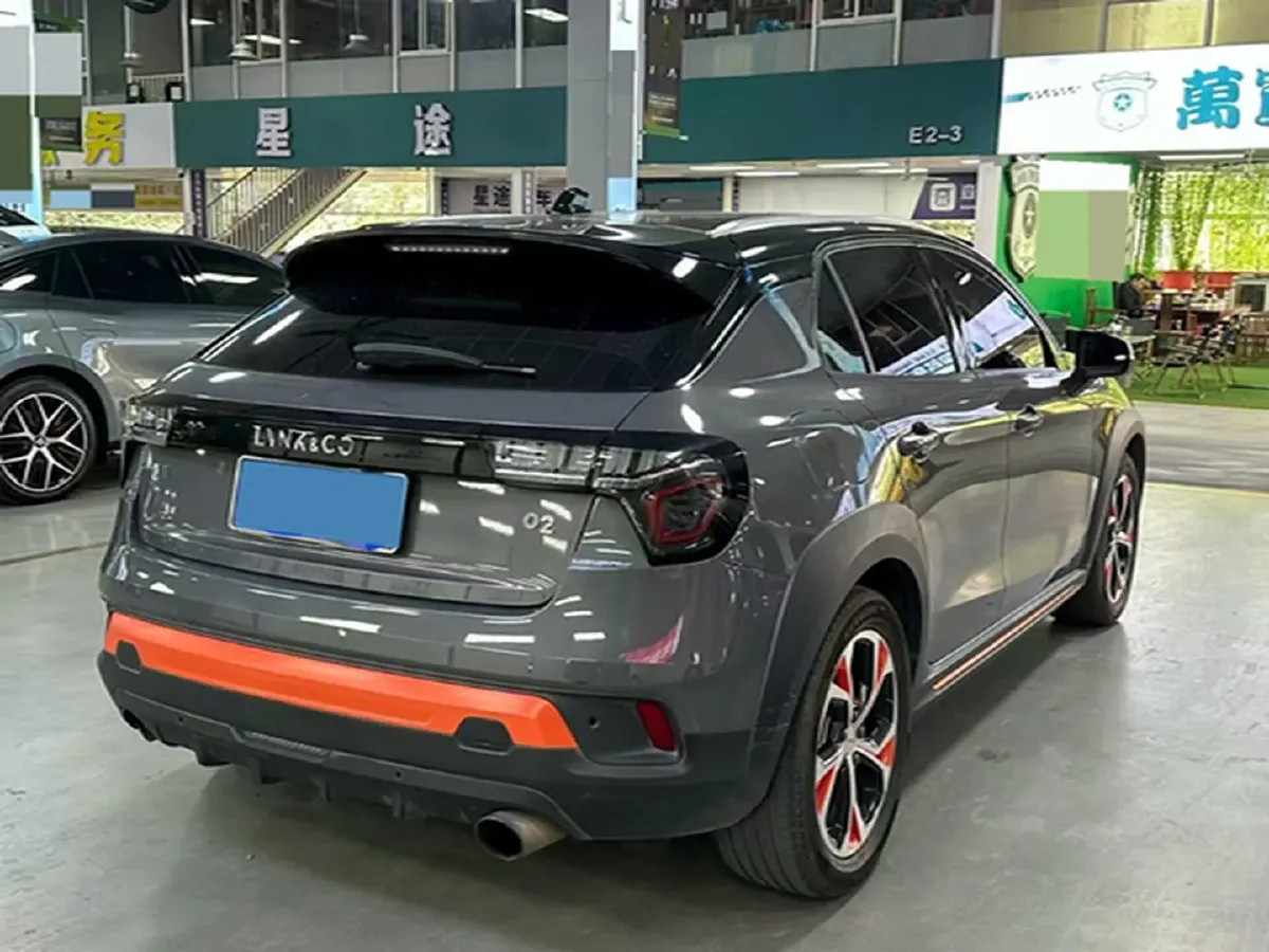 2018 Toyota C-HR 2.0L 171HP L4 CVT,autocango,china used car exporter,china ev exporter,chinese used car exporter,chinese used ev exporter