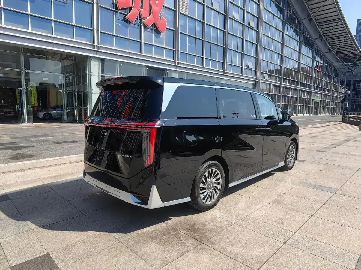 2025 GAC Trumpchi M8 2.0T 190HP L4 2DHT Hybrid,autocango,china used car exporter,china ev exporter,chinese used car exporter,chinese used ev exporter