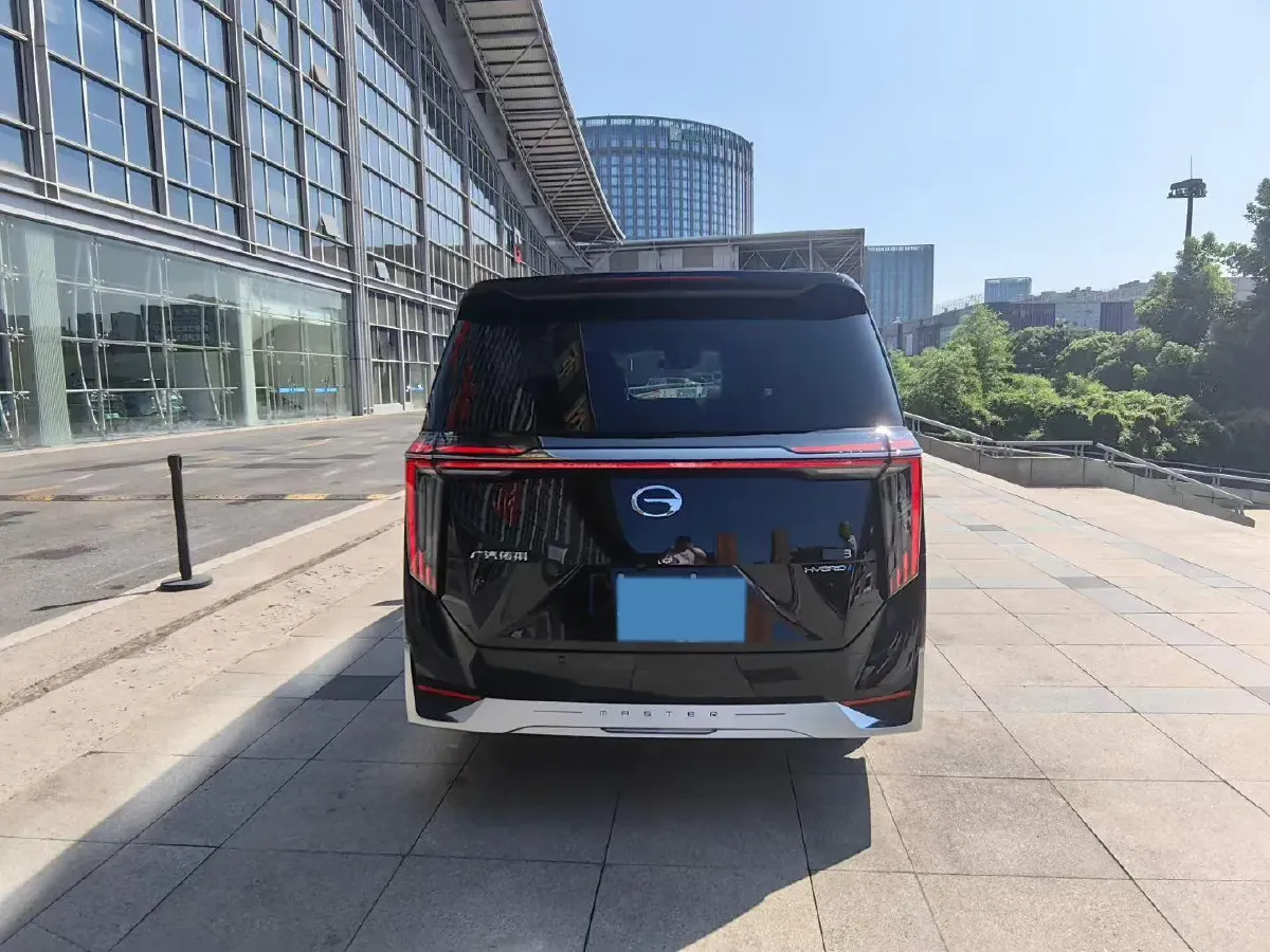 2025 GAC Trumpchi M8 2.0T 190HP L4 2DHT Hybrid,autocango,china used car exporter,china ev exporter,chinese used car exporter,chinese used ev exporter