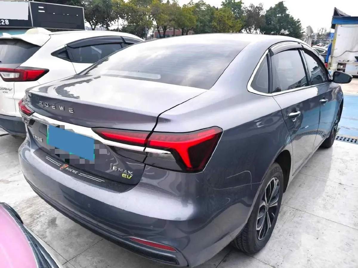 2022 JMC YuHu 7 2.0T 141HP L4 8AT,autocango,china used car exporter,china ev exporter,chinese used car exporter,chinese used ev exporter