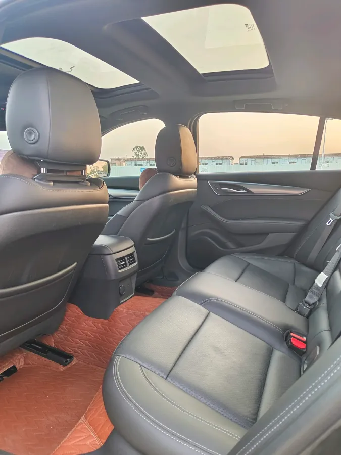 2022 Cadillac CT5 2.0T 237HP L4 10AT,autocango,china used car exporter,china ev exporter,chinese used car exporter,chinese used ev exporter