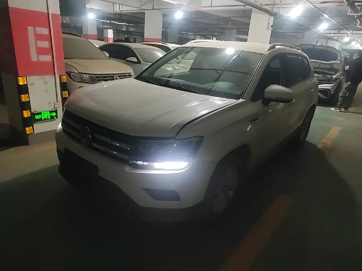 2021 Volkswagen Tharu 1.4T 150HP L4 7DCT,autocango,china used car exporter,china ev exporter,chinese used car exporter,chinese used ev exporter