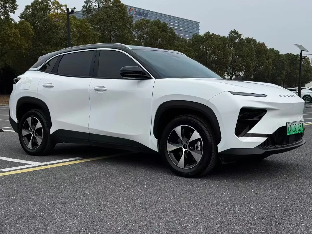 2024 Chery EV eQ7 BEV 65.52KWH,autocango,china used car exporter,china ev exporter,chinese used car exporter,chinese used ev exporter