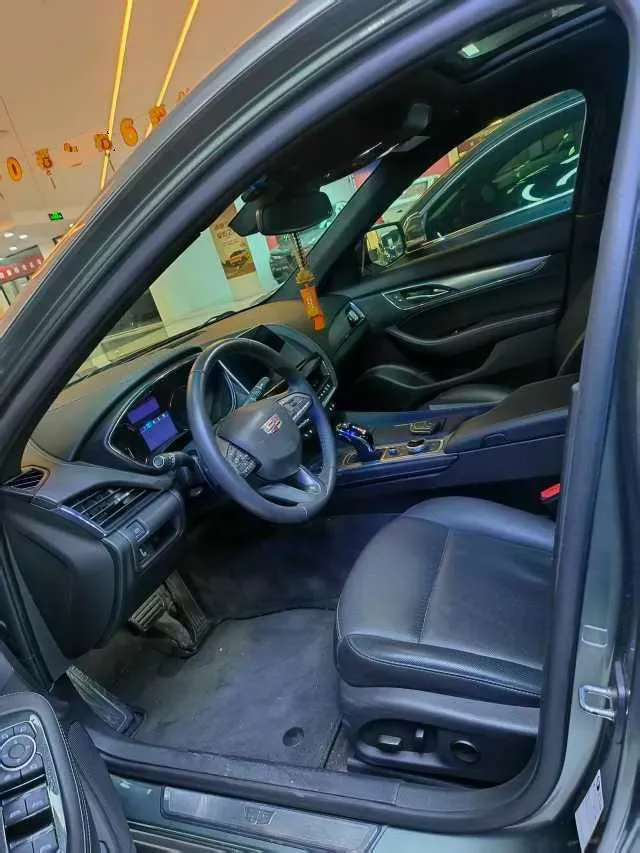 2022 Cadillac CT5 2.0T 237HP L4 10AT,autocango,china used car exporter,china ev exporter,chinese used car exporter,chinese used ev exporter