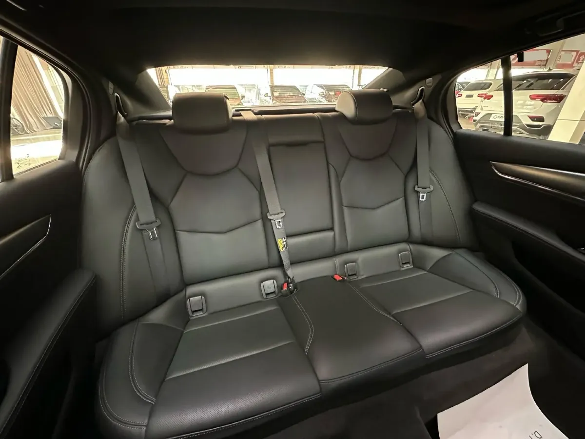 2022 Cadillac CT5 2.0T 237HP L4 10AT,autocango,china used car exporter,china ev exporter,chinese used car exporter,chinese used ev exporter