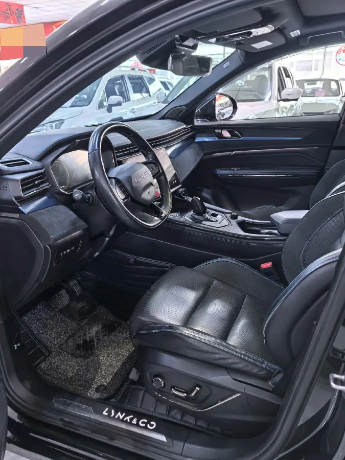 2021 LYNK&CO 01 EM-P 1.5T 180HP L3 7DCT PHEV 17.7KWH,autocango,china used car exporter,china ev exporter,chinese used car exporter,chinese used ev exporter