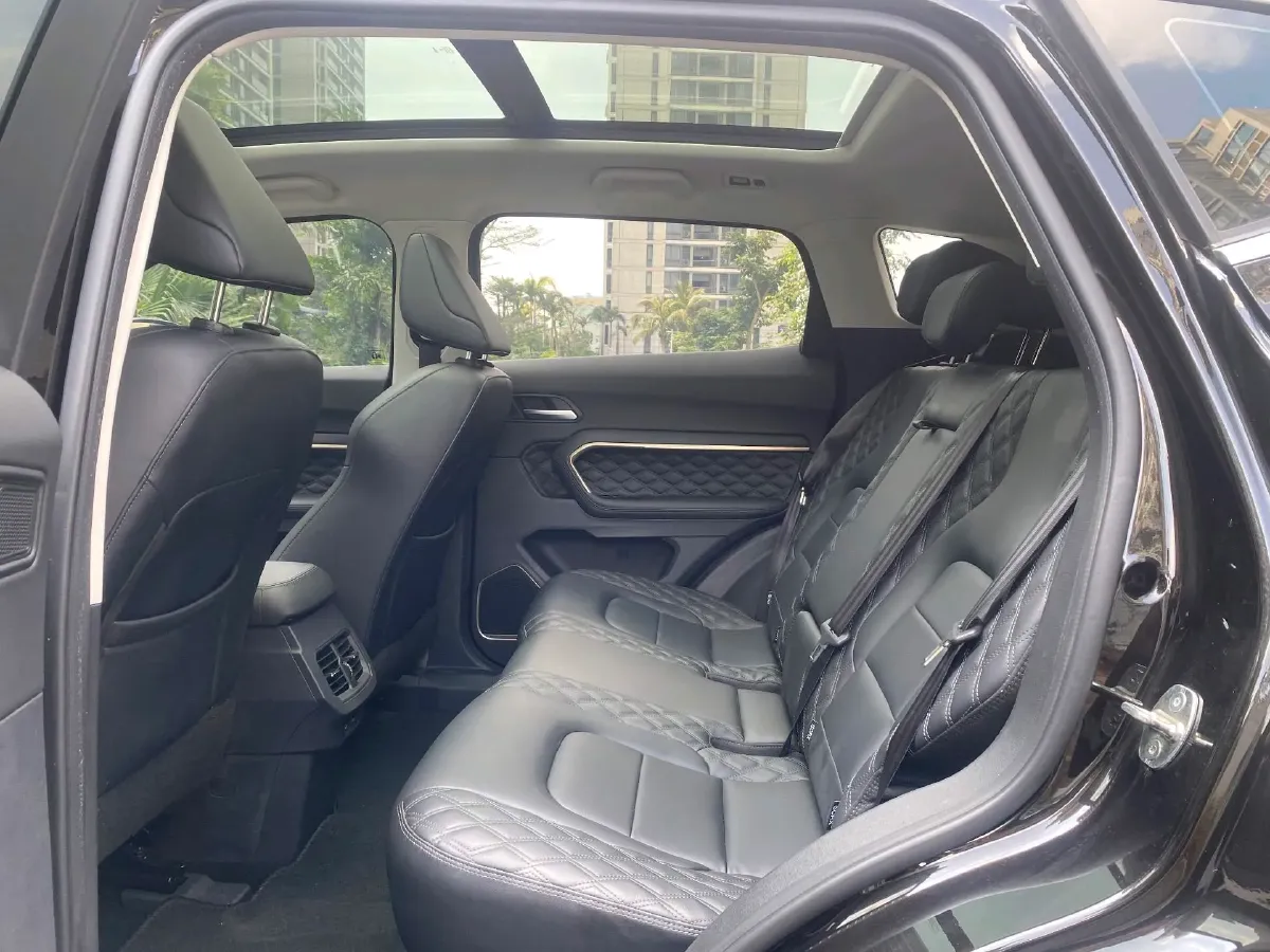 2020 Haval H6 1.5T 169HP L4 7DCT,autocango,china used car exporter,china ev exporter,chinese used car exporter,chinese used ev exporter