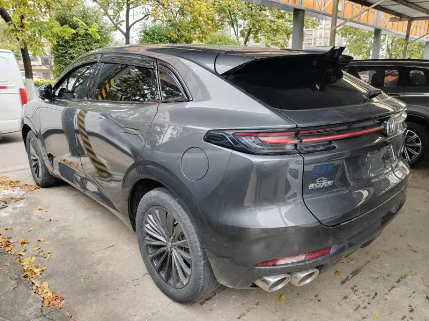 2021 ChangAn UNI-K 2.0T 233HP L4 8AT,autocango,china used car exporter,china ev exporter,chinese used car exporter,chinese used ev exporter