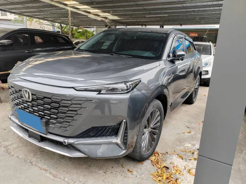 2021 ChangAn UNI-K 2.0T 233HP L4 8AT,autocango,china used car exporter,china ev exporter,chinese used car exporter,chinese used ev exporter