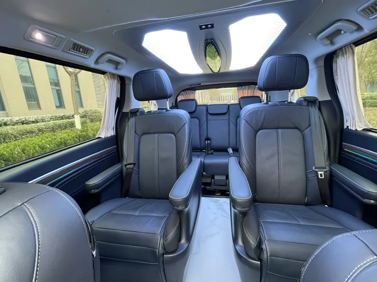 2021 GAC Trumpchi M8 2.0T 252HP L4 8AT,autocango,china used car exporter,china ev exporter,chinese used car exporter,chinese used ev exporter