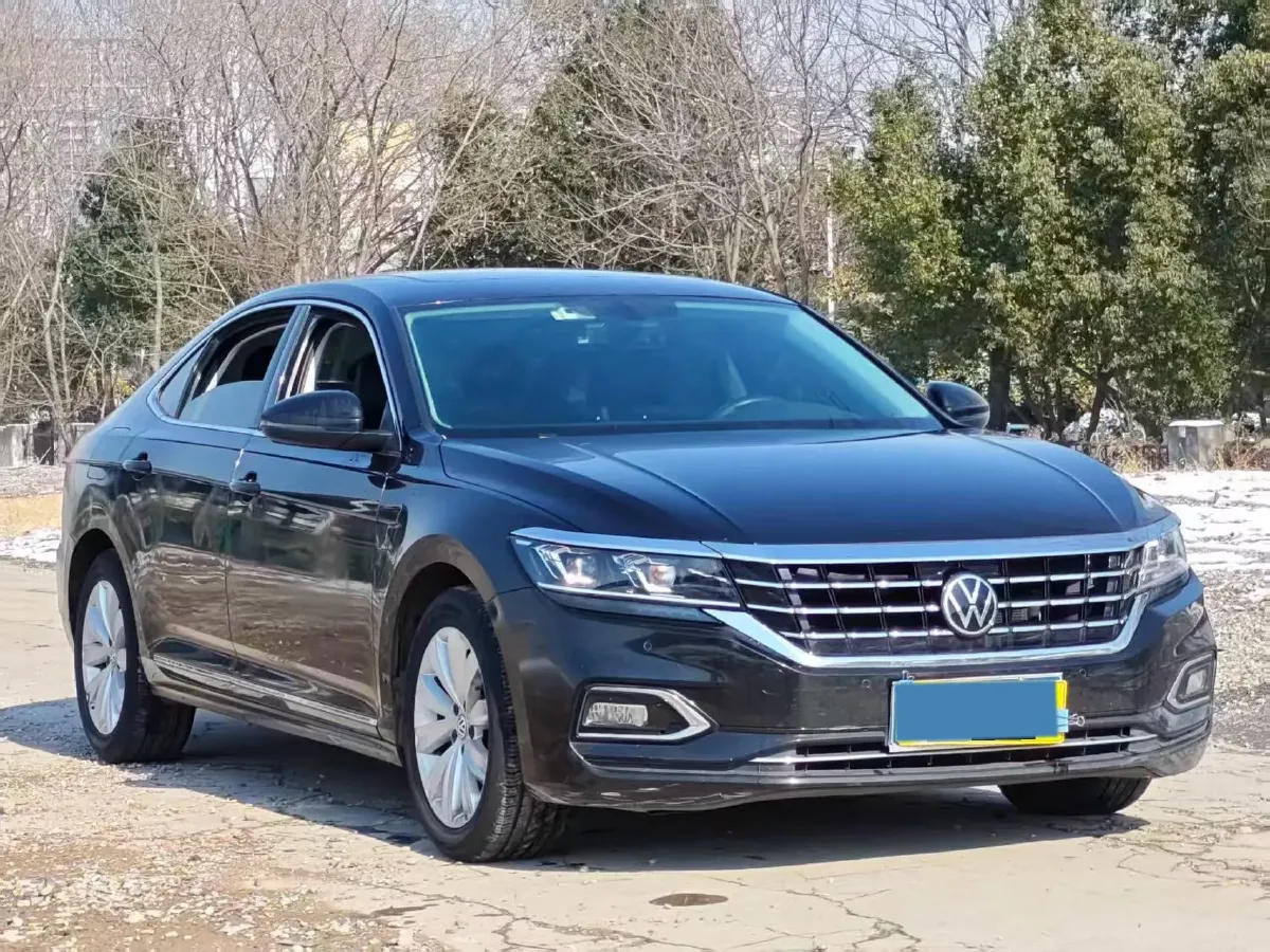 2020 Volkswagen Passat 2.0T 186HP L4 7DCT,autocango,china used car exporter,china ev exporter,chinese used car exporter,chinese used ev exporter