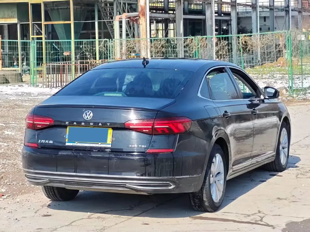 2020 Volkswagen Passat 2.0T 186HP L4 7DCT,autocango,china used car exporter,china ev exporter,chinese used car exporter,chinese used ev exporter