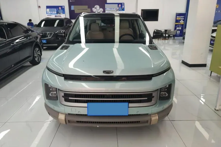 2023 Geely ICON 1.5T 181HP L4 7DCT,autocango,china used car exporter,china ev exporter,chinese used car exporter,chinese used ev exporter