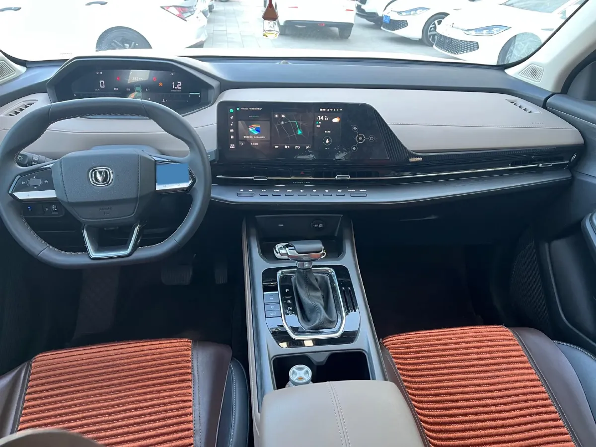 2022 ChangAn CS55 Plus 1.5T 180HP L4 7DCT,autocango,china used car exporter,china ev exporter,chinese used car exporter,chinese used ev exporter