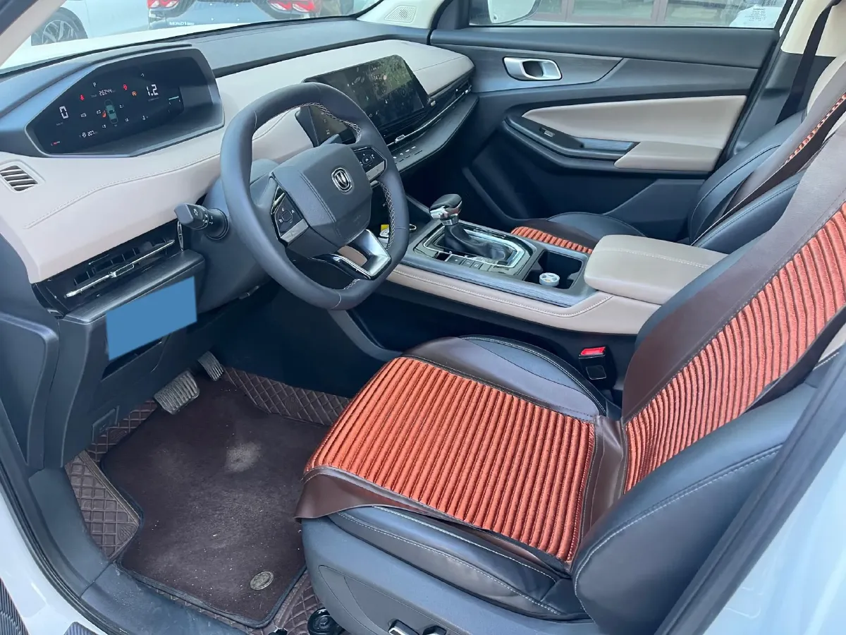 2022 ChangAn CS55 Plus 1.5T 180HP L4 7DCT,autocango,china used car exporter,china ev exporter,chinese used car exporter,chinese used ev exporter