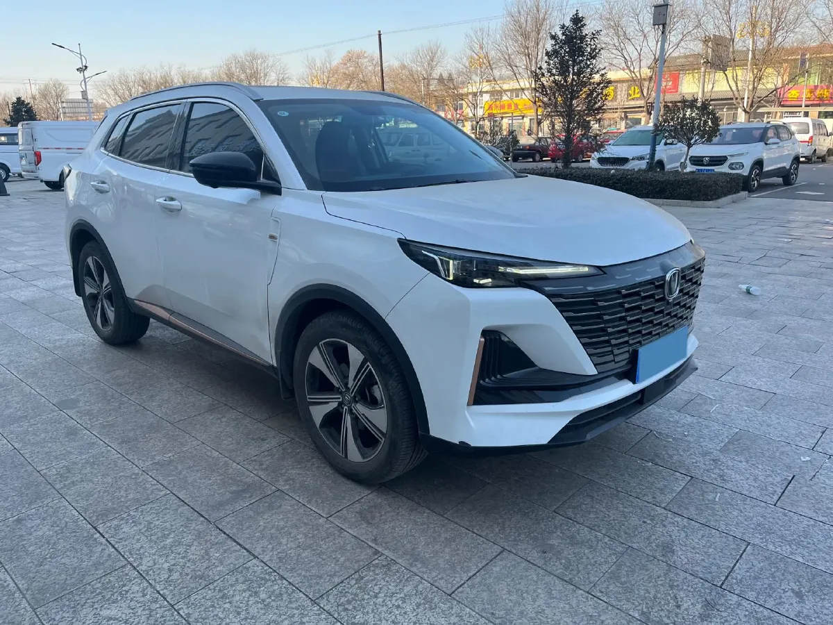 2022 ChangAn CS55 Plus 1.5T 180HP L4 7DCT,autocango,china used car exporter,china ev exporter,chinese used car exporter,chinese used ev exporter
